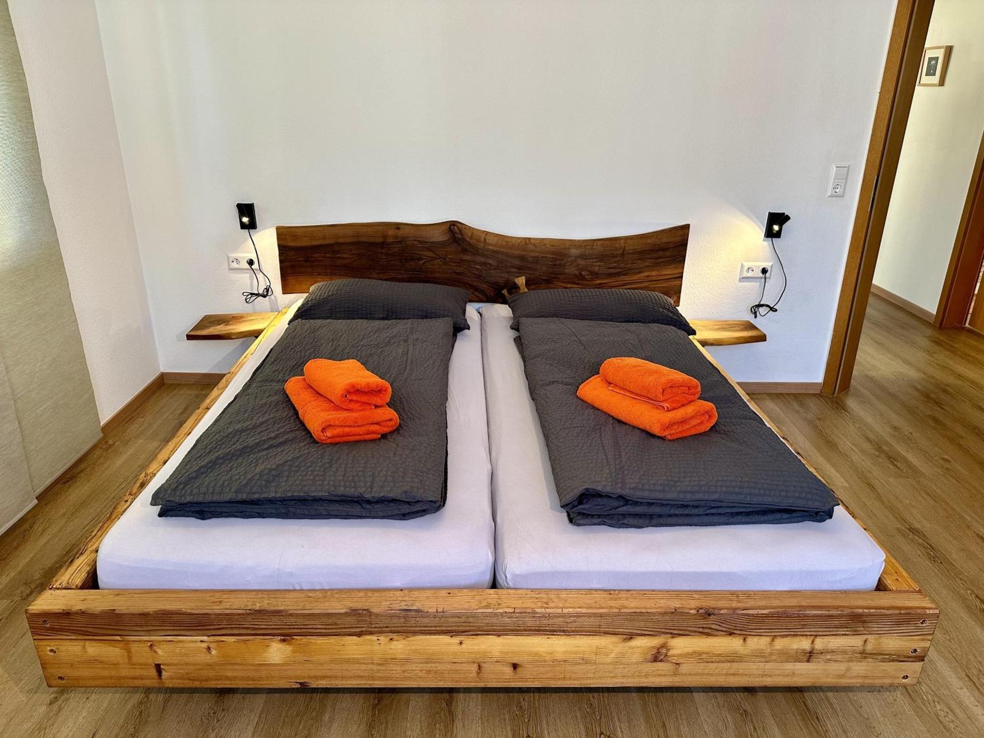 Ferienwohnung Kinzig-Chalet - Balkon - Fuer Kinder - Mit Bettwaesche & Handtuecher Schenkenzell Eksteriør bilde